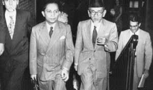 Haji Agus Salim, The Grand Old Man, yang berjuang melalui diplomasi agar Indonesia bisa merdeka dan terbebas dari penjajahan. (foto : hidayatullah.com)