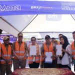 Bupati Kabupaten Pesisir Selatan, Hendrajoni, menghadiri peletakan batu pertama pembangunan rumah di Nagari Rantau Simalenang Air Haji, Kecamatan Linggo Sari Baganti, pada hari Selasa, tanggal 27 Mei 2025. (URANGMINANG.ID/PESISIRSELATANKAB.GO.ID)